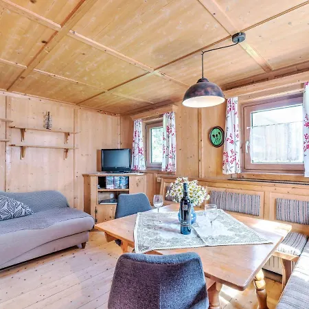 Welcoming Holiday Home With Garden In Tyrol Matrei in Osttirol Exterior photo